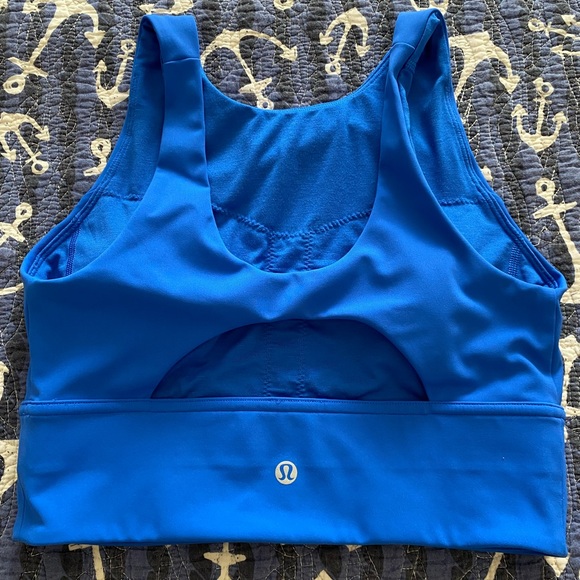lululemon athletica Tops - Lululemon cropped top